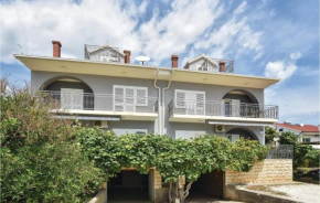 Отель Holiday home Kneza Trpimira II  Трогир